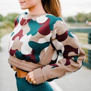 BALANCE ATHLETICA Camo Cropped Sweatshirt